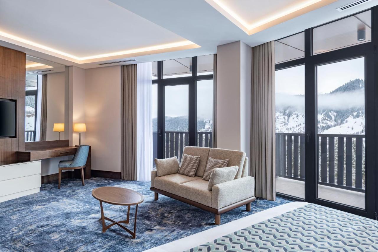 Ambassadori Goderdzi Hotel Esterno foto