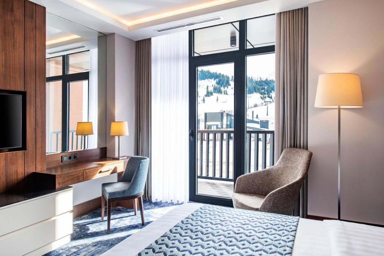 Ambassadori Goderdzi Hotel Esterno foto