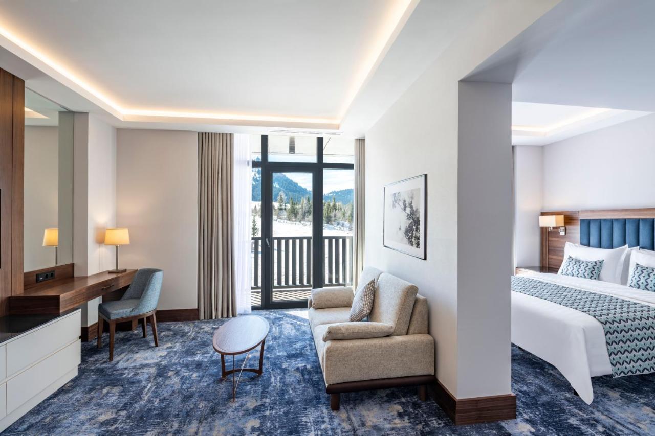 Ambassadori Goderdzi Hotel Esterno foto